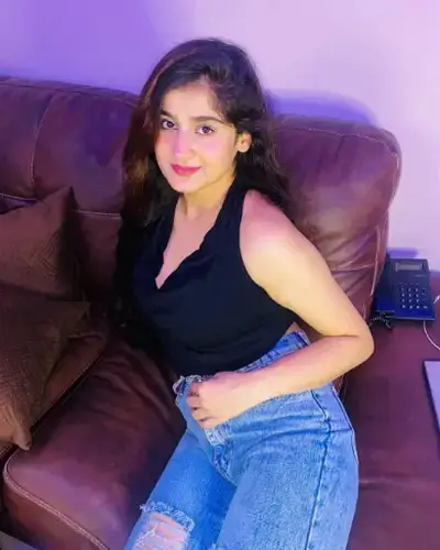 Call Girls Akot