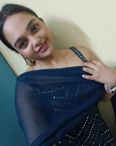 Akot Escorts Service