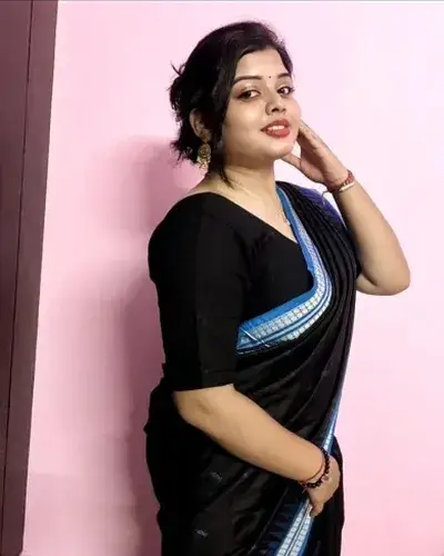 Escorts Service Akot